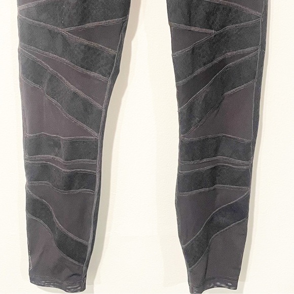 Lululemon High Times Pant Tech Mesh Tight Desert Snake Deep Coal Black - Picture 3 of 5